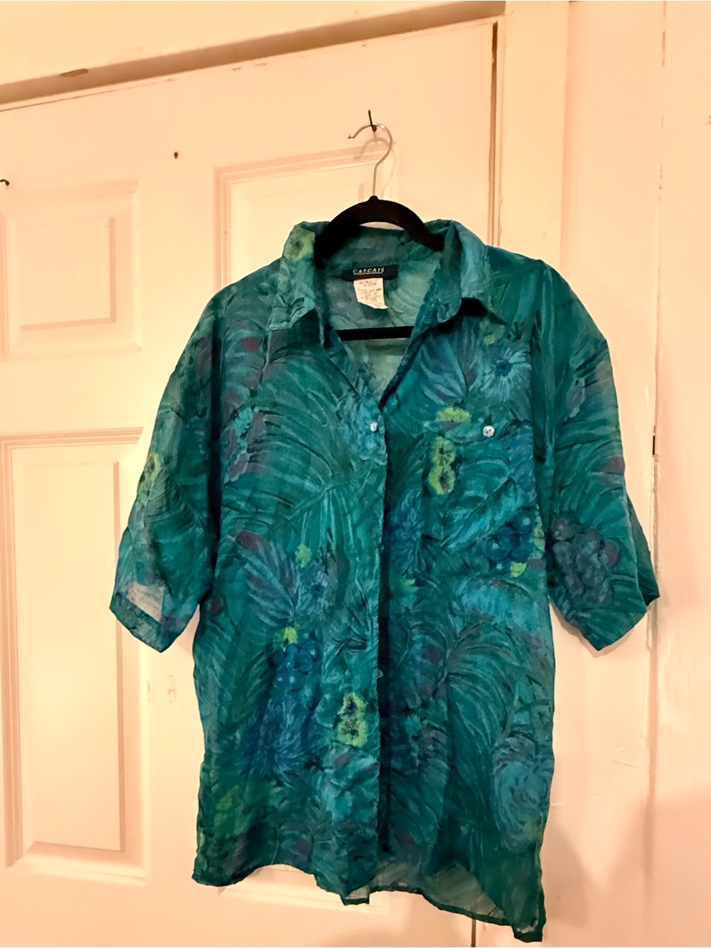 Vintage Men's Teal Tropical Short-Sleeve Button-Up Shirt